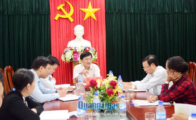  Chủ tịch UBND tỉnh Trần Ngọc Căng tiếp công dân.