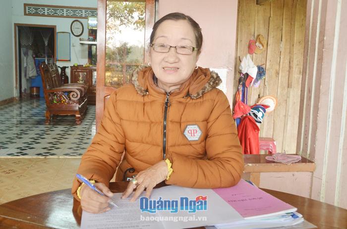 Bà Nguyễn Thị Nguyệt gắn bó với công tác khuyến học, khuyến tài đã hơn 12 năm.