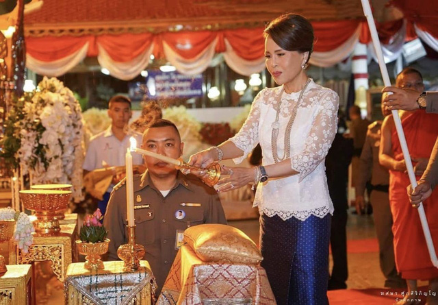 Công chúa Thái Lan Ubolratana Rajakanya tham gia một nghi lễ hoàng gia ở Bangkok - Ảnh: Instagram