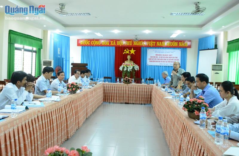 Trưởng Đoàn giám sát, ông Nguyễn Mạnh Hùng phát biểu tại buổi làm việc.