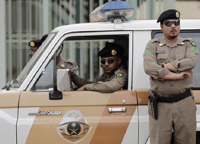   Lực lượng an ninh Saudi Arabia đã ngăn chặn một cuộc tấn công khủng bố vào tòa nhà của Bộ Nội vụ ở Zulfi, phía bắc Riyadh. (Ảnh: AP)