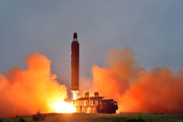Một vụ phóng thử tên lửa của Triều Tiên. (Ảnh: Reuters)