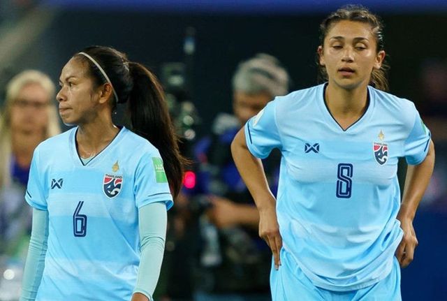  Đội tuyển nữ Thái Lan thất bại trước Mỹ quá mạnh