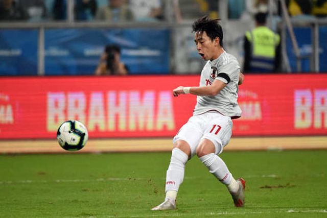  Nhật Bản thi đấu đầy quả cảm trước Uruguay