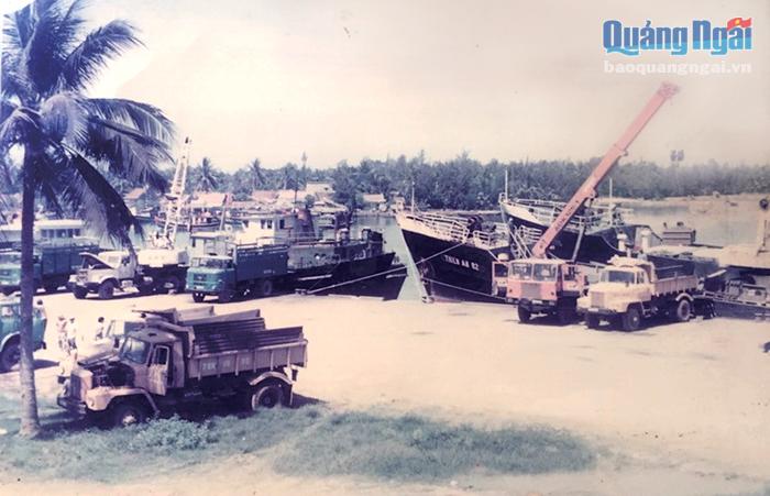 Cảng Sa Kỳ tại thời điểm thi công vào năm 1991.  Ảnh: BQL Cảng Sa Kỳ cung cấp