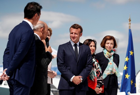  Tổng thống Pháp Emmanuel Macron tại Triển lãm Hàng không Paris vào tháng rồi Ảnh: Reuters
