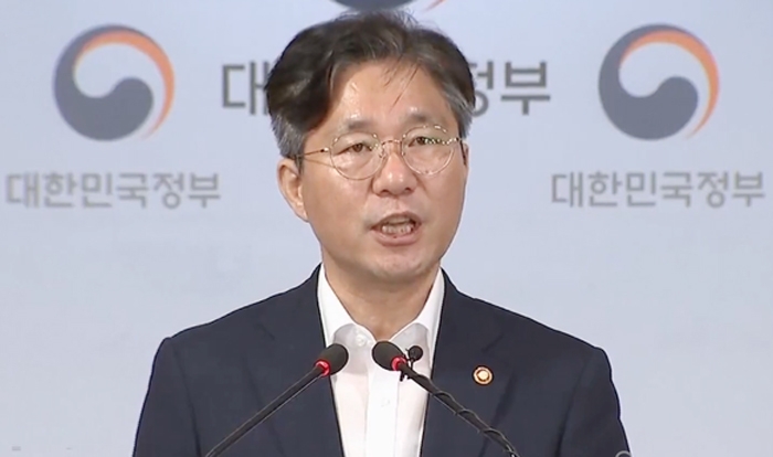  Bộ trưởng Bộ Thương mại Hàn Quốc Sung Yun-mo.