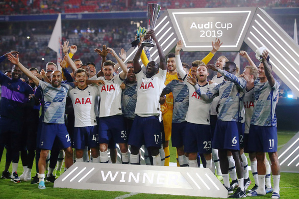  Tottenham và chức vô địch Audi Cup 2019 - Ảnh: REUTERS