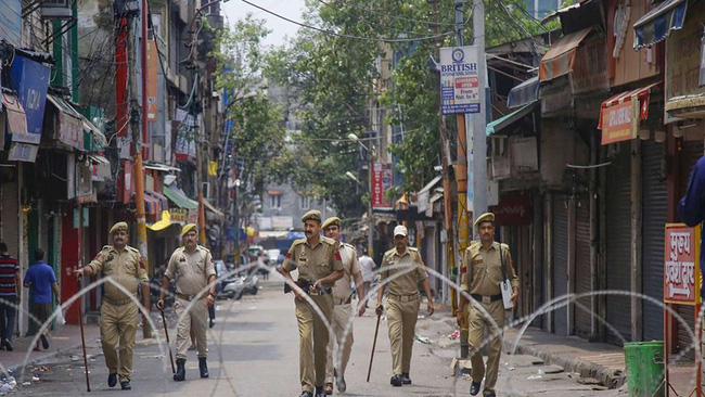 Cảnh sát Ấn Độ tại khu vực Kashmir. (Ảnh: DNA India)