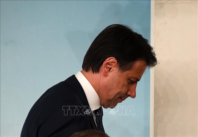 Thủ tướng Italy Giuseppe Conte trong cuộc họp báo tại Rome, ngày 8/8/2019. Ảnh: THX/TTXVN