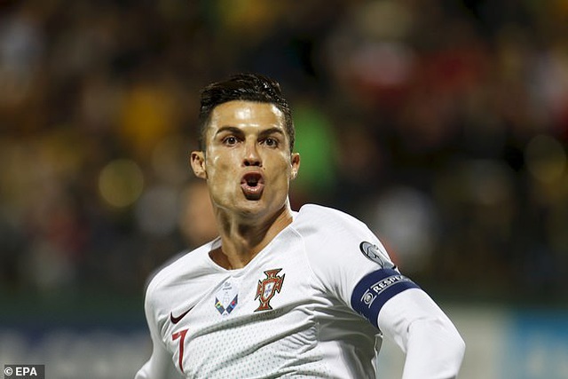  C.Ronaldo đã có trận đấu thứ 40 ghi bàn cho Bồ Đào Nha