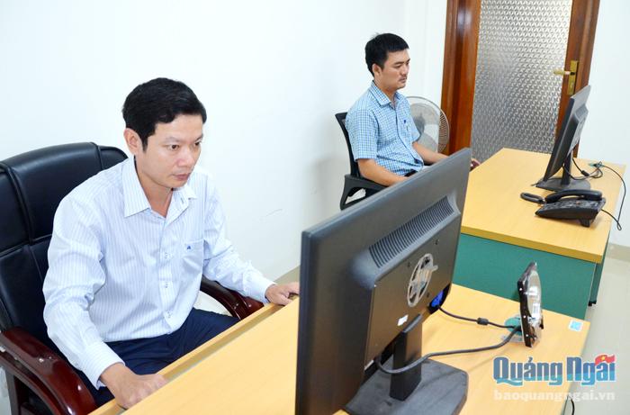 Anh Đỗ Quang Nghĩa (bên trái) và anh Nguyễn Thanh Thảo.