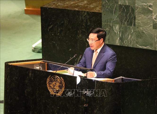 Phó Thủ tướng, Bộ trưởng Phạm Bình Minh phát biểu tại phiên thảo luận cấp cao khóa họp thứ 74 Đại hội đồng LHQ. Ảnh: Hoài Thanh/PV TTXVN tại New York, Mỹ.