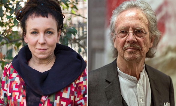 Nhà văn Olga Tokarczuk và nhà văn Peter Handke - Ảnh: The Guardian