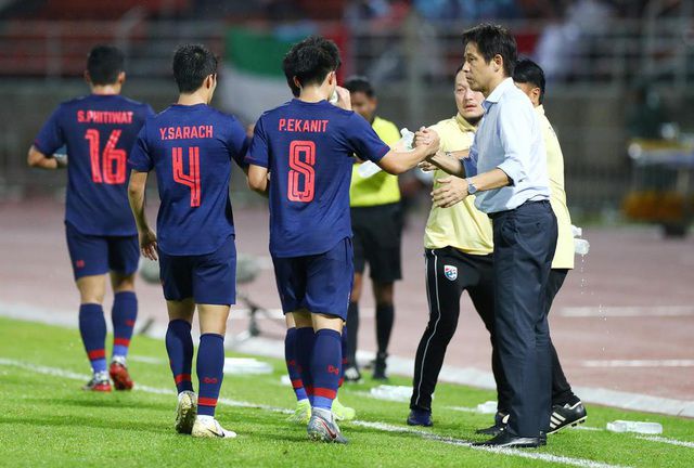 HLV Akira Nishino muốn Thái Lan có sự chuẩn bị tốt nhất để đấu Malaysia và Việt Nam