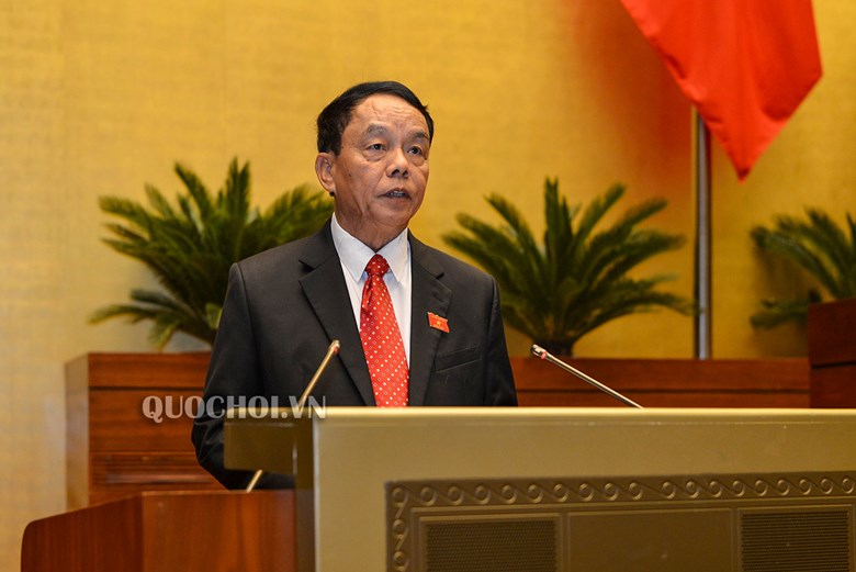  Chủ nhiệm Ủy ban Quốc phòng và An ninh của Quốc hội Võ Trọng Việt trình bày báo cáo giải trình, tiếp thu, chỉnh lý dự án Luật Dân quân tự vệ (sửa đổi).
