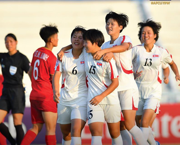 U19 Triều Tiên ăn mừng bàn thắng vào lưới U19 Việt Nam - Ảnh: AFC