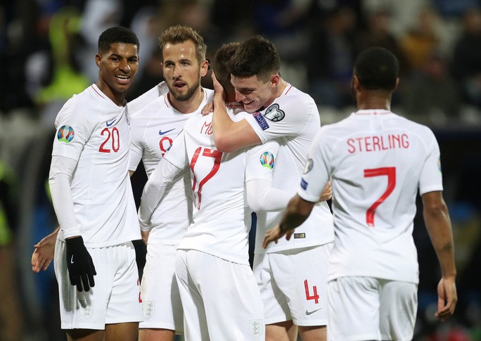 Marcus Rashford, Harry Kane và Mason Mount thay nhau lâp công