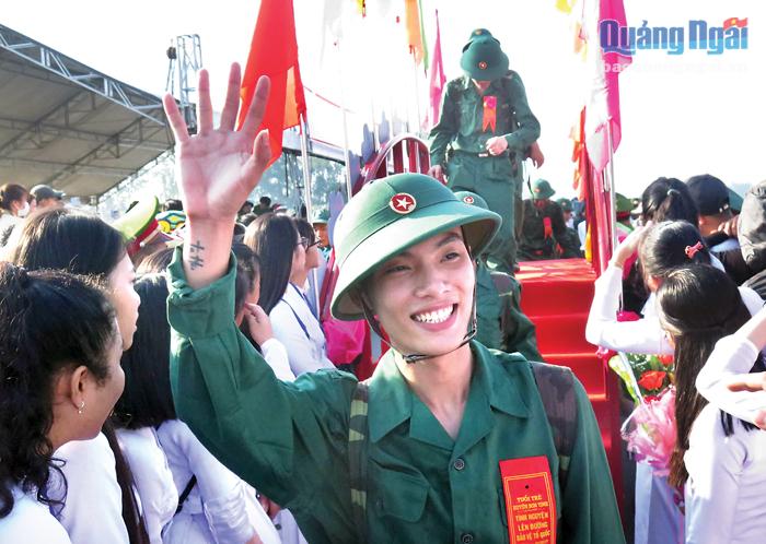 Thanh niên huyện Sơn Tịnh nhập ngũ năm 2019.                 ẢNH: X.T
