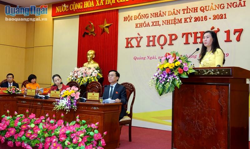 Phó Bí thư Thường trực Tỉnh ủy, Chủ tịch HĐND tỉnh Bùi Thị Quỳnh Vân phát biểu bế mạc kỳ họp