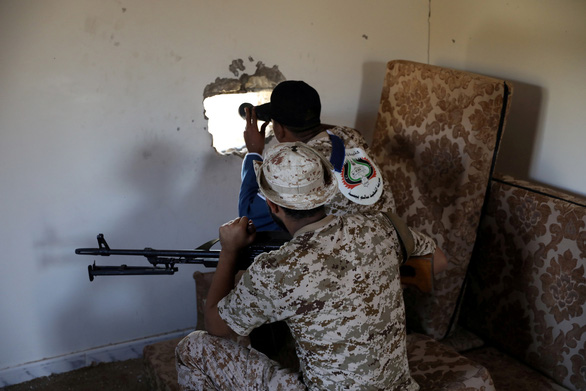 Quân đội được quốc tế công nhận của Libia tại Ain Zara, Tripoli, Libya ngày 14-10-2019 - Ảnh: REUTERS