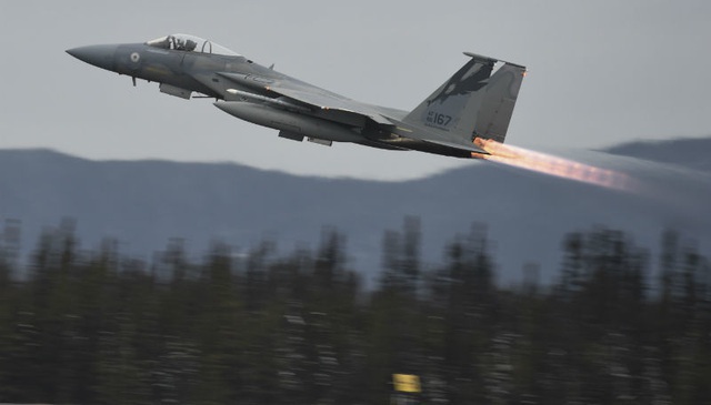 Máy bay chiến đấu F-15 (Ảnh minh họa: Không quân Mỹ)