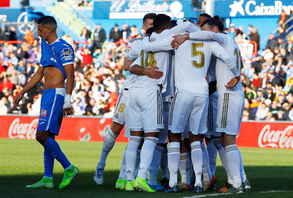 Niềm vui của các cầu thủ Real Madrid sau khi ghi bàn vào lưới Getafe - Ảnh: REUTERS
