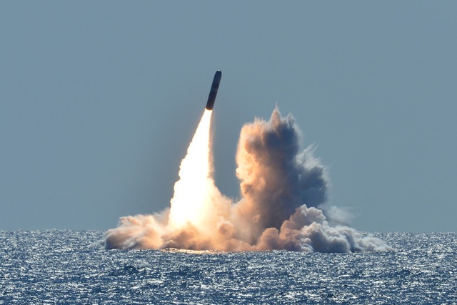 Một vụ thử tên lửa Trident II của Mỹ (Ảnh: Hải quân Mỹ)