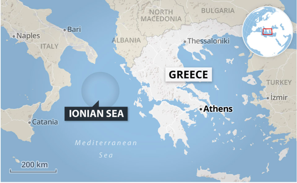 Chiếc trực thăng mất tích trên vùng biển quốc tế nằm giữa Hi Lạp và Ý - Ảnh chụp màn hình Global News