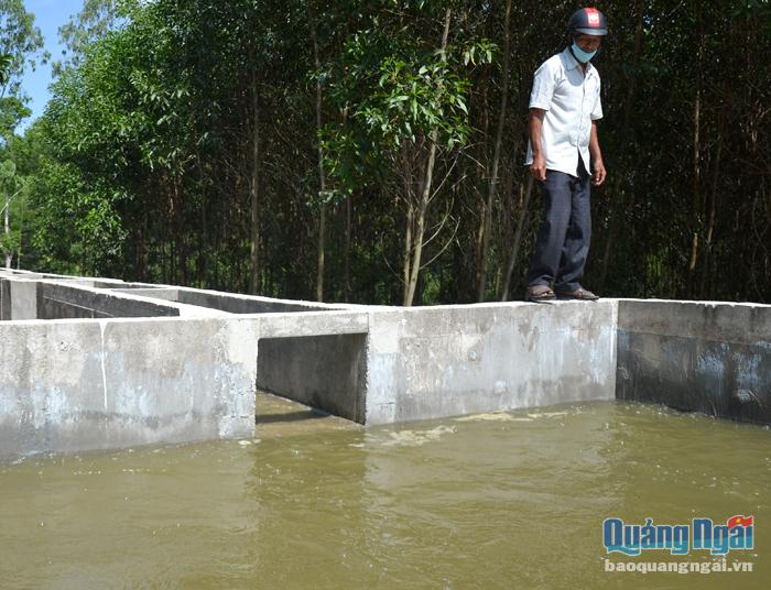 Tuyến kênh dẫn nước về đồng ở thôn Phước Thọ II, xã Bình Phước (Bình Sơn)  đã được đầu tư xây dựng kiên cố.