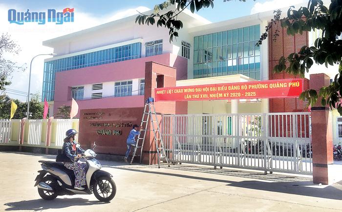 Trường THCS Quảng Phú là công trình chào mừng Đại hội Đảng bộ TP.Quảng Ngãi lần thứ XVI, nhiệm kỳ 2020 - 2025.