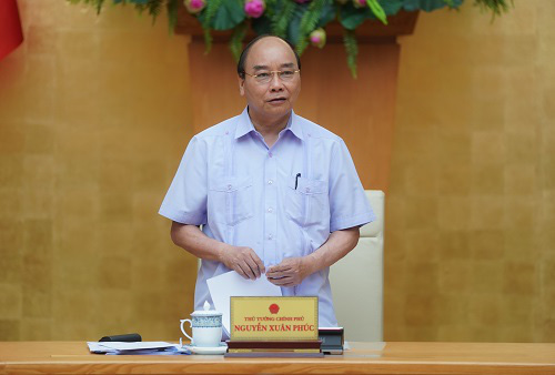 Thủ tướng Nguyễn Xuân Phúc chủ trì cuộc họp - Ảnh: VGP