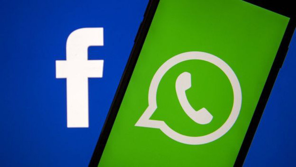 Facebook và WhatsApp thông báo 'tạm dừng' cung cấp thông tin người dùng cho chính quyền Hong Kong - Ảnh: GETTY IMAGES