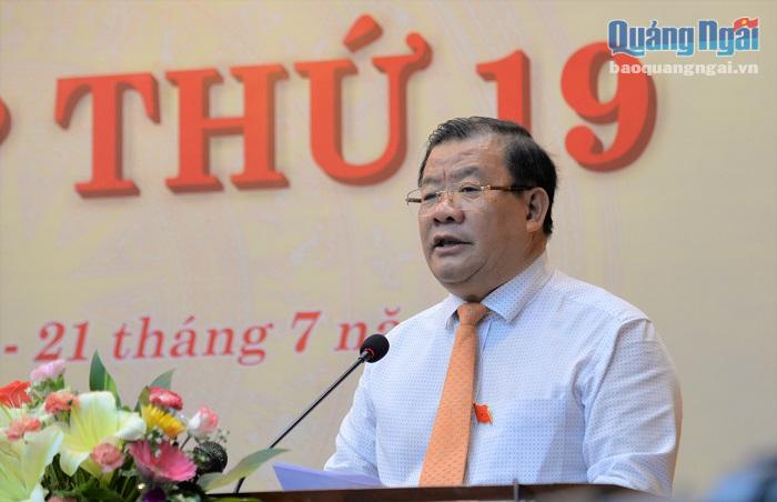 Phó Chủ tịch Thường trực  Phụ trách UBND tỉnh Nguyễn Tăng Bính phát biểu tại phiên bế mạc kỳ họp
