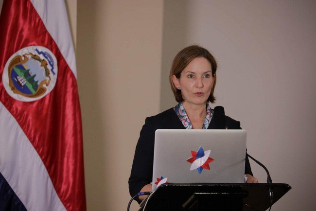 Bộ trưởng Ngoại thương Costa Rica - Dyala Jiménez (Nguồn: Casa Presidencial)