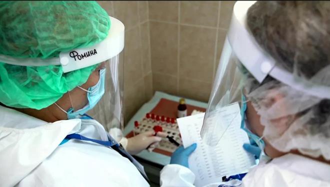 Nga sẽ cung cấp lô vaccine COVID-19 đầu tiên vào tháng 9. (Ảnh: Sputnik)