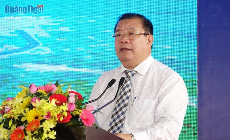 Phó Chủ tịch Thường trực UBND tỉnh Nguyễn Tăng Bính phát biểu tại buổi lễ