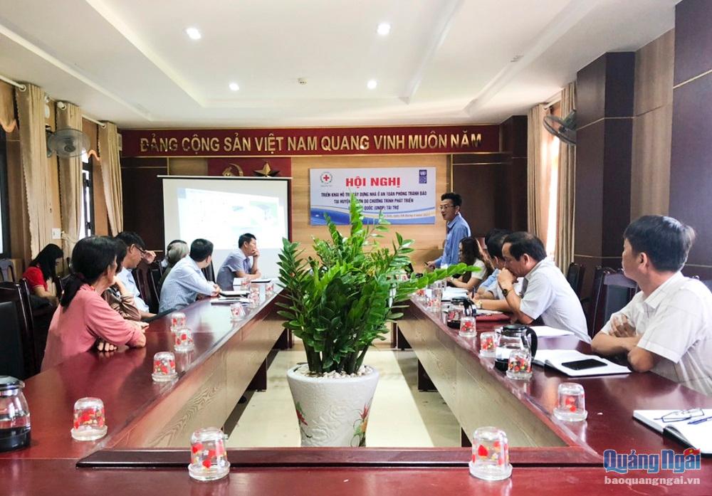 Hội nghị triển khai xây dựng nhà ở an toàn phòng chống bão tại huyện Lý Sơn