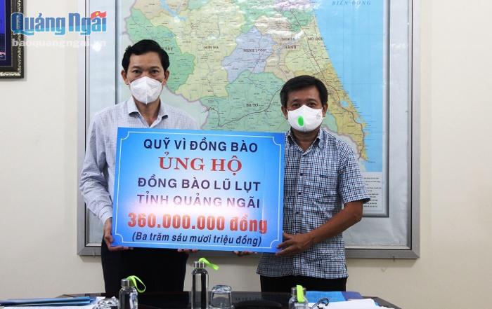 Ông Đoàn Ngọc Hải ủng hộ Quảng Ngãi 360 triệu đồng khắc phục hậu quả mưa lũ