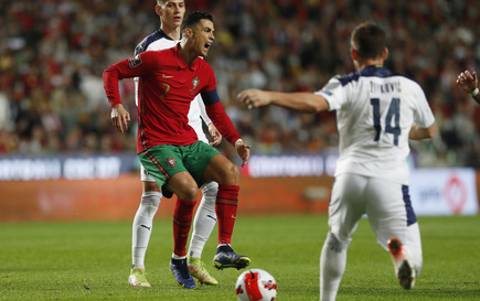 Ngỡ ngàng bàn thua phút 90, Bồ Đào Nha mất vé dự World Cup 2022