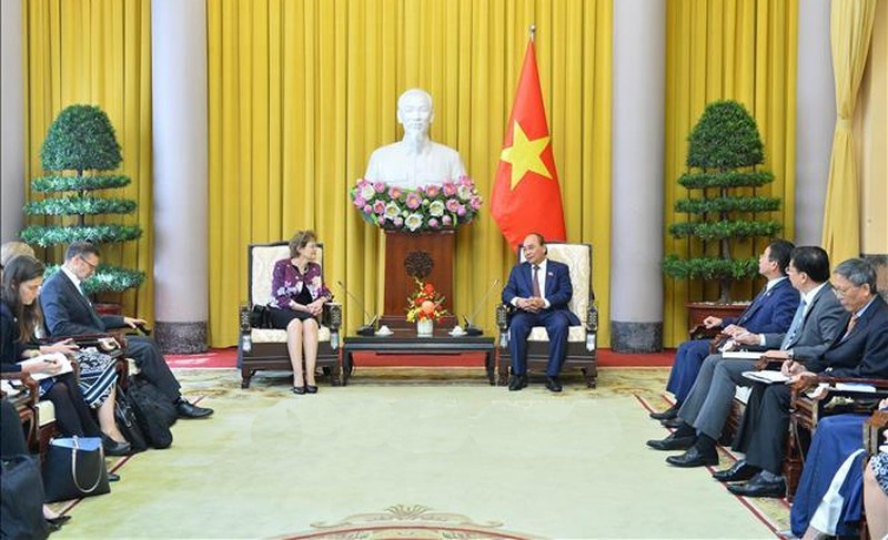 Chủ tịch nước Nguyễn Xuân Phúc tiếp Thống đốc Bang Nam Úc