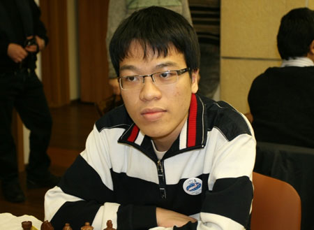 Quang Liêm xuất sắc bảo vệ thành công ngôi VĐ Aeroflot Open 2011