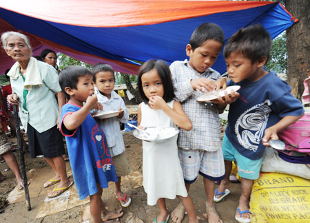 Trẻ em thành phố Iligan tại vùng sơ tán