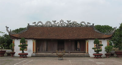  Đền thờ Mạc Đĩnh Chi ở xã Nam Tân, huyện Nam Sách, tỉnh Hải Dương