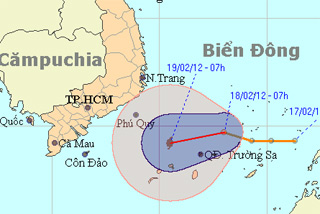 Hướng đi của áp thấp nhiệt đới trên biển Đông hồi 9 giờ 30 sáng 18/2 (Ảnh: Trung tâm KTTV TƯ).