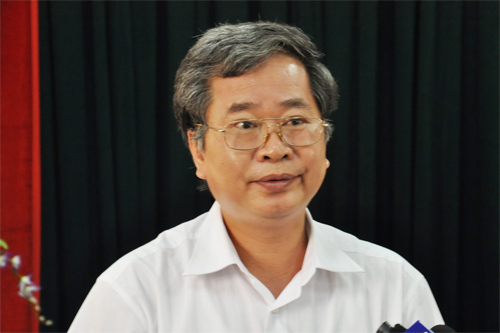 Ông Nguyễn Đức Hiền, Giám đốc Sở GD-ĐT Bắc Giang, tại buổi thông báo kết luận về vụ việc diễn ra vào hôm nay.