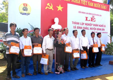 BCH Nghiệp đoàn nghề cá xã Bình Châu ra mắt gồm 9 người