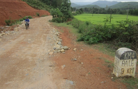 Dự án đường Ba Tơ- Ba Lế vẫn còn 4km chưa được thi công