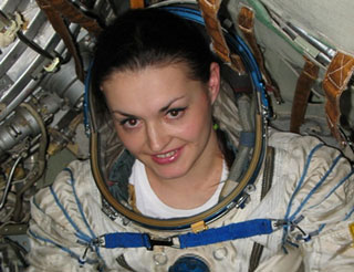 Nữ phi hành gia Yelena Serova - Ảnh: spacefacts