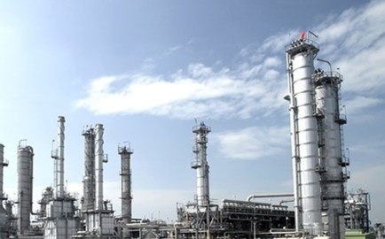     Nhà máy lọc dầu của PTT tại Thái Lan